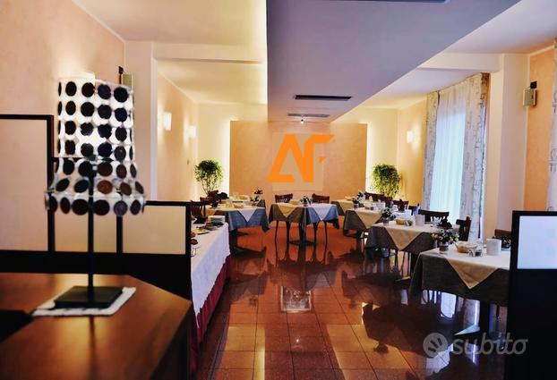 AFFITTACAMERE-BAR-RISTORANTE-PARking MURA COMPRES