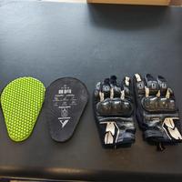 Guanti moto estivi Tg XL+protezioni pantaloni moto