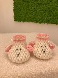 Scarpine pecorella lavorazione uncinetto a mano