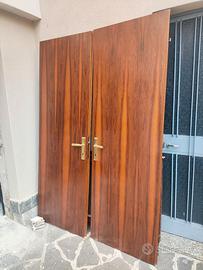 PORTE IN LEGNO MASSICCE
