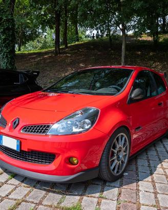 Clio RS 3 serie F1 Team