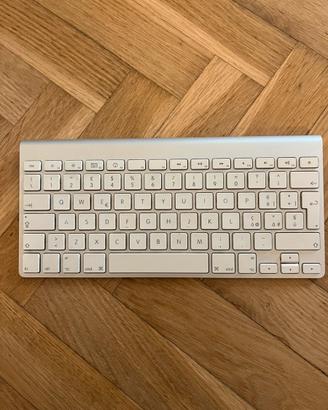 Magic Keyboard Apple