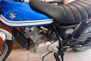 Suzuki RV Van Van 200 - 2016