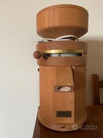 Mulino Hawos per macinare cereali