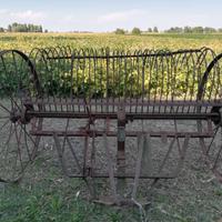 Rastrellone a traino