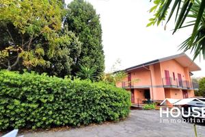 Ragalna - villa +terreno edificabile id: ra256vv