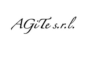 Immobili di varie misure con ampio parcheggio