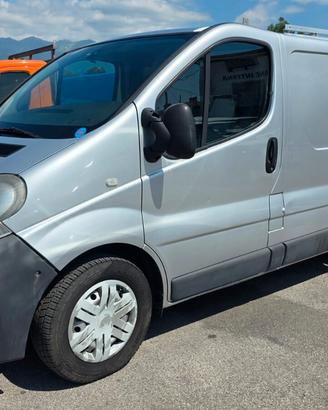 Nissan Primastar 2.5 diesel 145 CV - Anno 2008