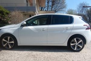 Peugeot 308 Allure 2018  blueHdi Euro 6