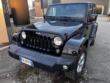 Jeep Wrangler 2.8 CRD DPF Sahara Auto