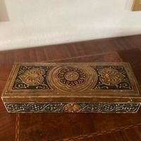 Scatola in legno decorata