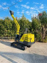 E02 Escavatore 13 q Yanmar B12