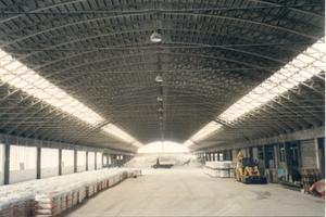 Capannone uso commerciale