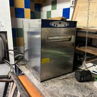 Attrezzatura per ristorazione