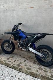 Yamaha YZ 125