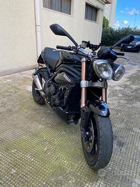 Triumph Speed Triple 1050 - 2010