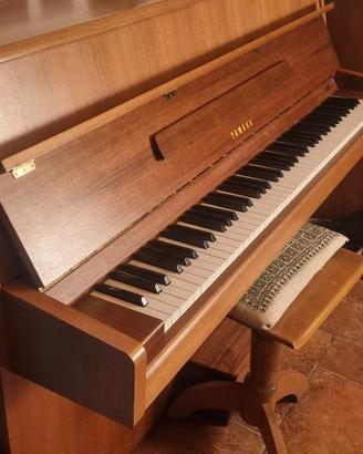 Pianoforte Yamaha M1J