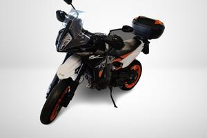 KTM 890 SMT - KTM 890 SMT (2023 --> 2023)