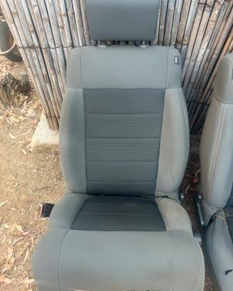 Sedili jeep wrangler sahara jk 2010