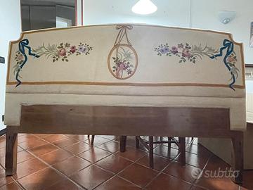 Testata Letto matrimoniale