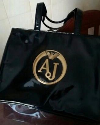 Borsa Armani Jeans Tote Bag Vernice Nera Logo Oro