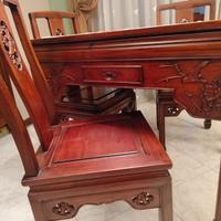 Tavolo  + 4 Sedie LEGNO INTAGLIATO antiquariato