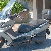 Kymco Downtown 350i tcs