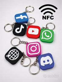 Portachiavi NFC personalizzabili social network
