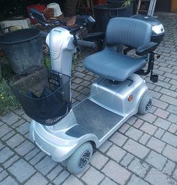 Scooter elettrico per anziani