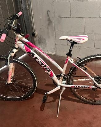 Mountain bike donna Atala
