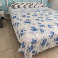 Letto matrimoniale con materasso nuovo