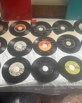 Lotto 15 vinili 45 giri vintage