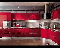 Montaggio scaffali cameretta cucina soggiorno