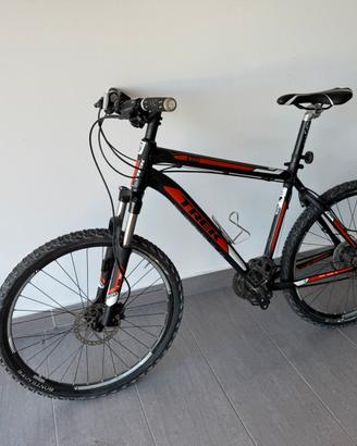 Mountain Bike Trek 4300 - Freni a disco