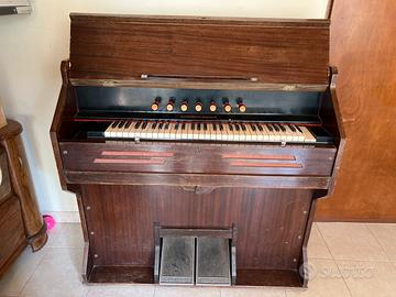Armonium Galvan