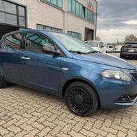 Lancia Ypsilon 1.0 FireFly 5 porte S&S Hybrid Ecoc