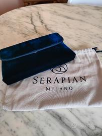 Pochette in velluto blu di Stefano Serapian 