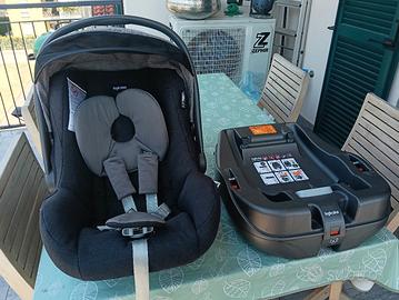 Ovetto Inglesina Huggy con base Isofix