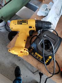 avvitatore DeWalt DW926 senza batterie 