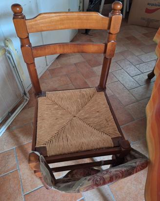 Sedie in legno massiccio