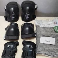 Set 3 protezioni "Oxelo" 9/12 anni