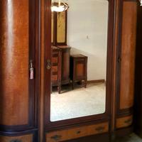 mobile camera in legno massello lavorato 