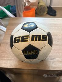 Pallone Gems perfettamente integro