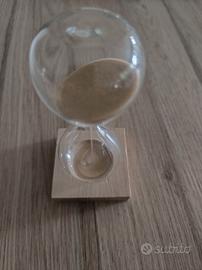 Clessidra perfetta con base legno 