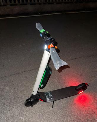 Monopattino elettrico segway ninebot max plus