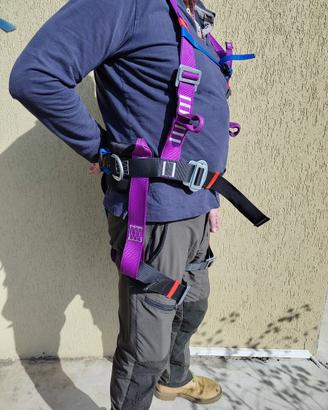 Imbracatura anticaduta con cintura di posizioname