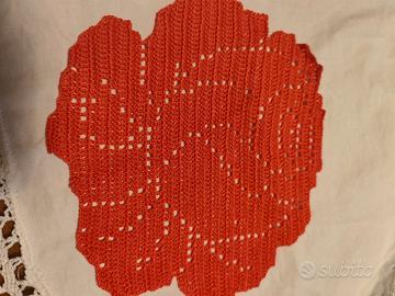sottopiatti  all'uncinetto,  rosa all'uncinetto