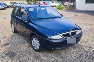 Lancia Y 1.2i Cat LE – 1998 – 75.800 km