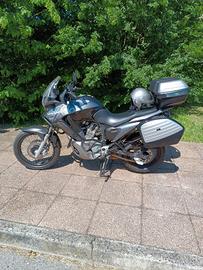  Honda Transalp 700