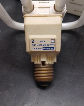 ALIMENTATORE AT.27 X LAMPADA 2D 16W